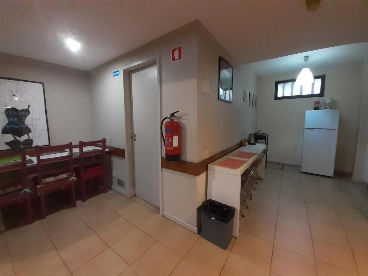 City Drops Hostel Batalhaprivate Room Porto Luaran gambar